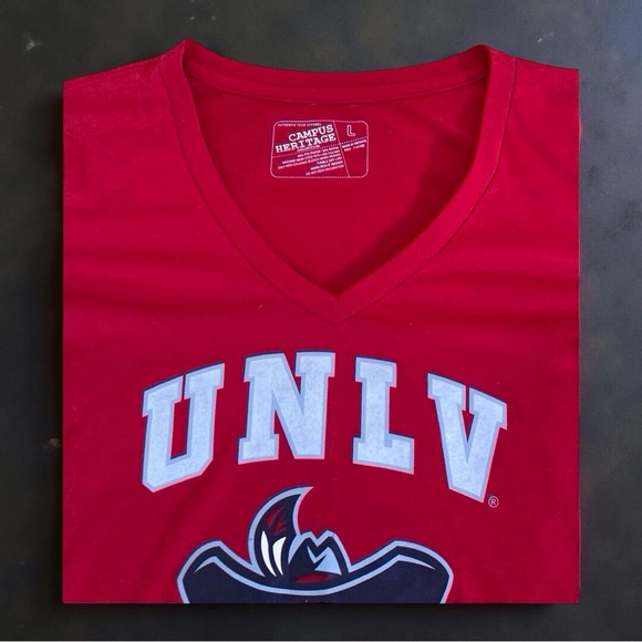 UNLV Rebels Tee – Women’s L, V-Neck, School Spirit, Very Good, #CollegiateStyle - Picture 4 of 6